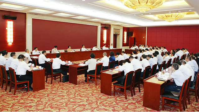 常州市召開二季度全市重大項(xiàng)目觀摩暨經(jīng)濟(jì)運(yùn)行分析會(huì)